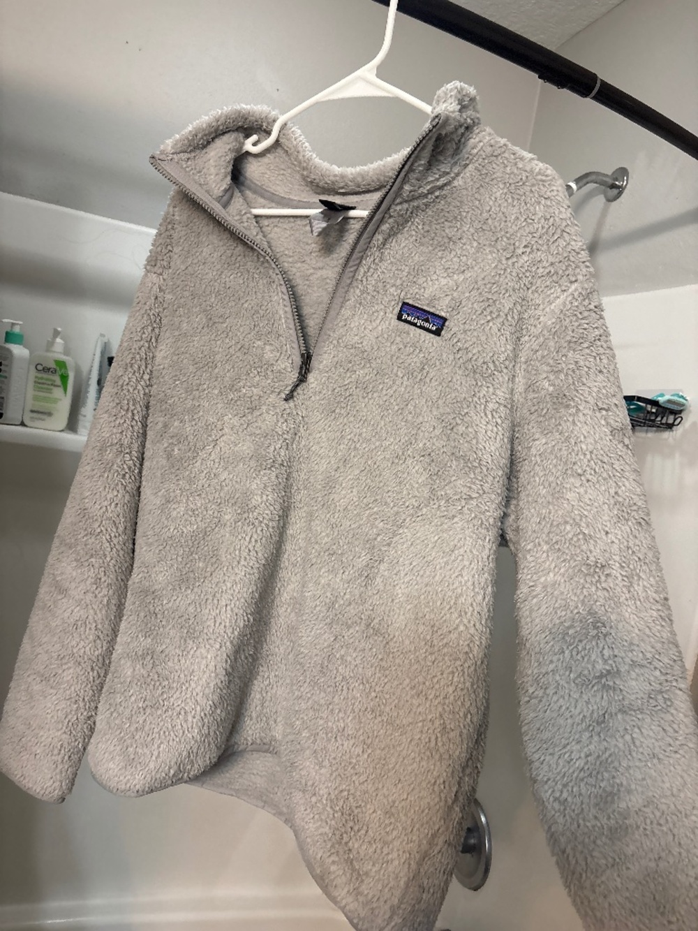 Patagonia pull over